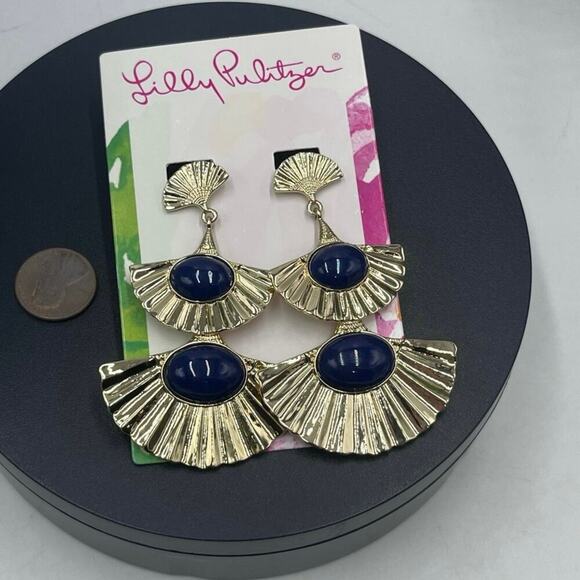 Lilly Pulitzer Coastal Shell Blue Fan Drop Clip On Earring In Gold Metallic - Picture 5 of 6